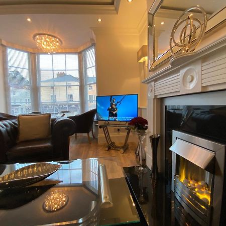 The Maureen Suite Llandudno Extérieur photo