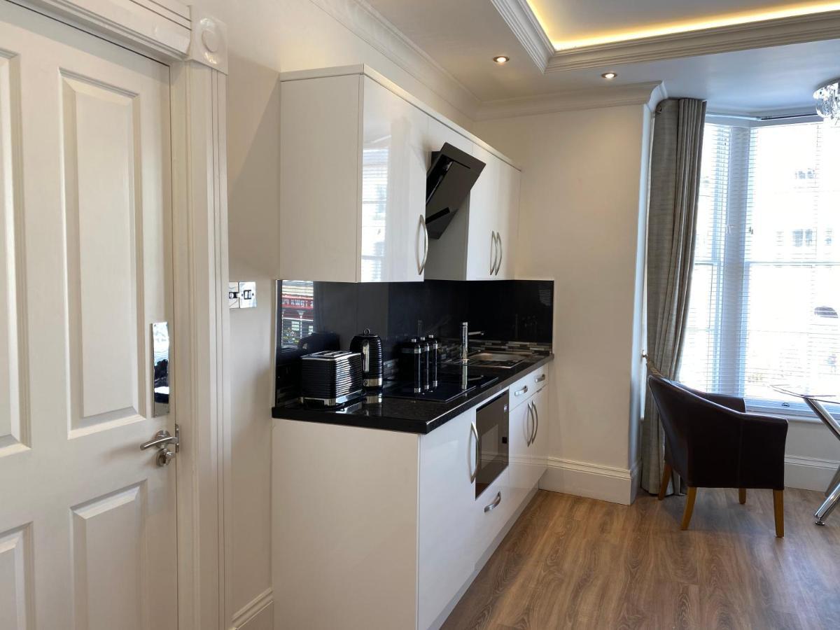 The Maureen Suite Llandudno Extérieur photo